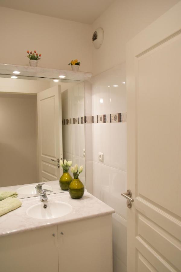 Spacious Luxury Apt, 12 Min Walk To Croisette Beach And Conf Centre Cannes Zewnętrze zdjęcie