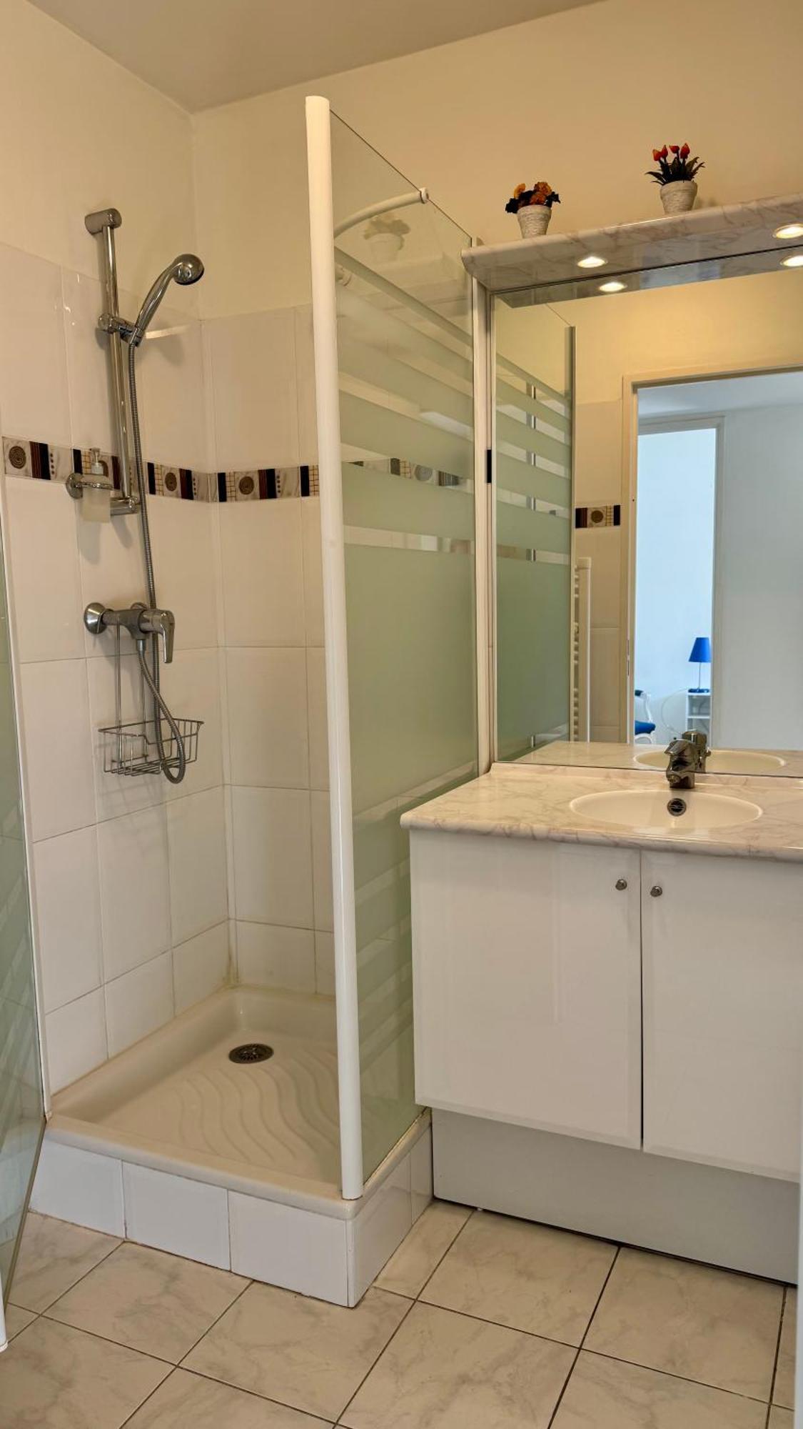 Spacious Luxury Apt, 12 Min Walk To Croisette Beach And Conf Centre Cannes Zewnętrze zdjęcie