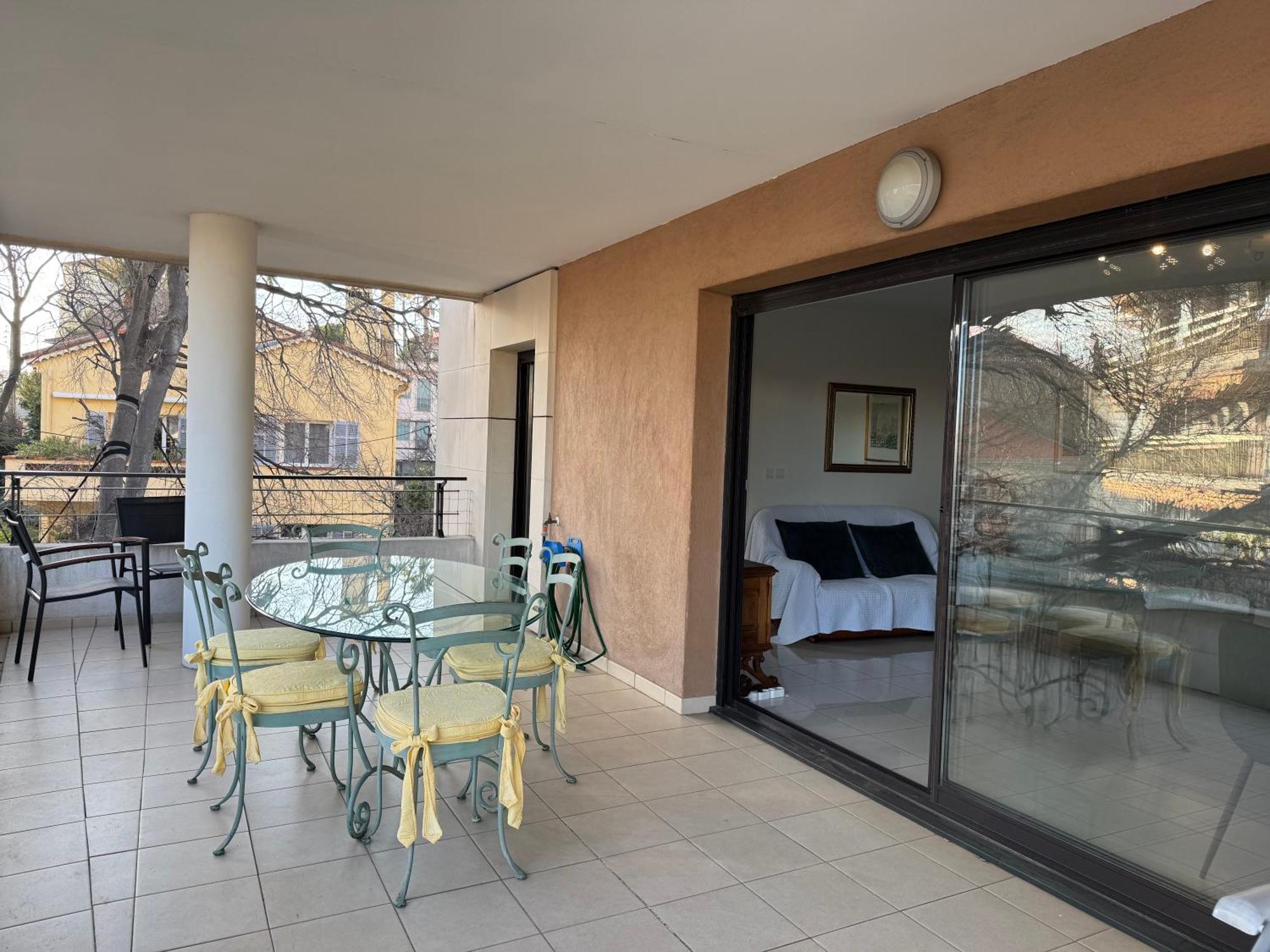 Spacious Luxury Apt, 12 Min Walk To Croisette Beach And Conf Centre Cannes Zewnętrze zdjęcie