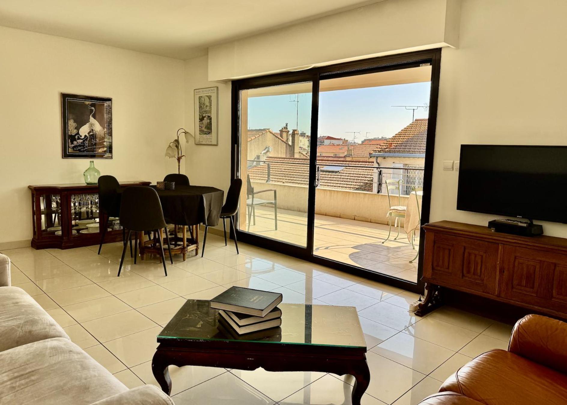 Spacious Luxury Apt, 12 Min Walk To Croisette Beach And Conf Centre Cannes Zewnętrze zdjęcie