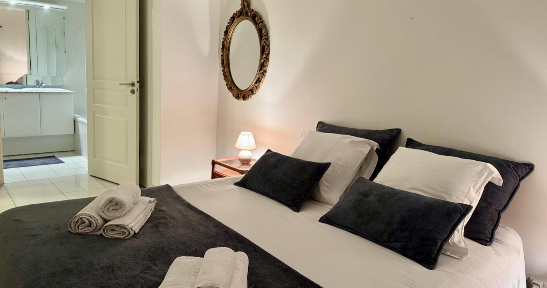 Spacious Luxury Apt, 12 Min Walk To Croisette Beach And Conf Centre Cannes Zewnętrze zdjęcie