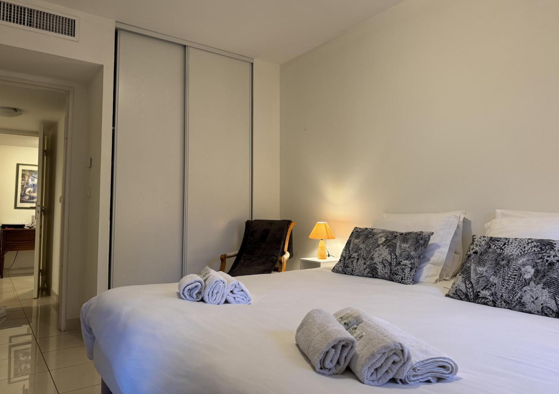 Spacious Luxury Apt, 12 Min Walk To Croisette Beach And Conf Centre Cannes Zewnętrze zdjęcie